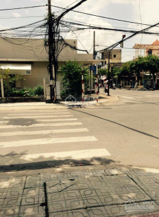 Cho thuê nhà 2 mặt tiền rộng 224m2, trung tâm thị xã Gò Công, Tiền Giang