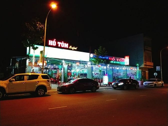 Cho thuê đất mặt tiền đường Nguyễn Công Bình